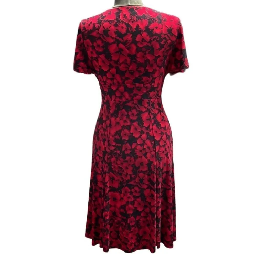 CHAPS Red Black Floral V-Neck Dress Small | Date Night Office Fall Chic Movie